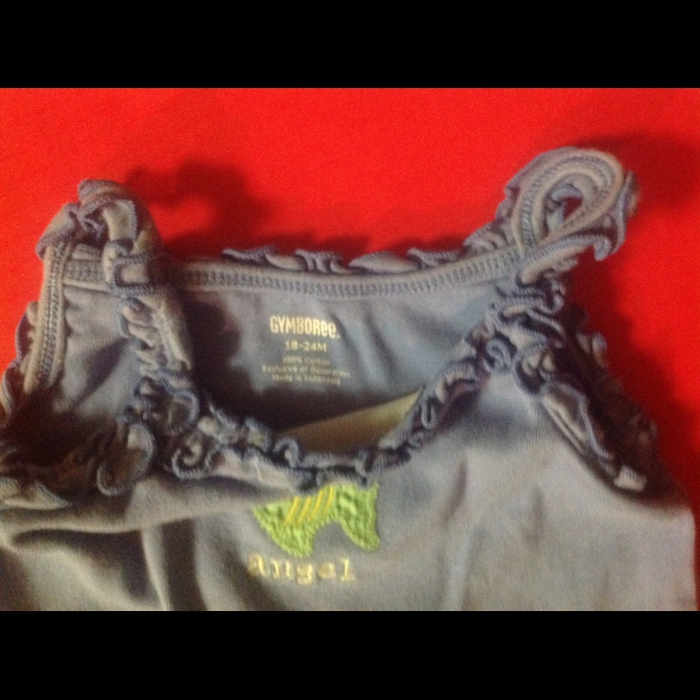 Two tops - Picture 4 of 5